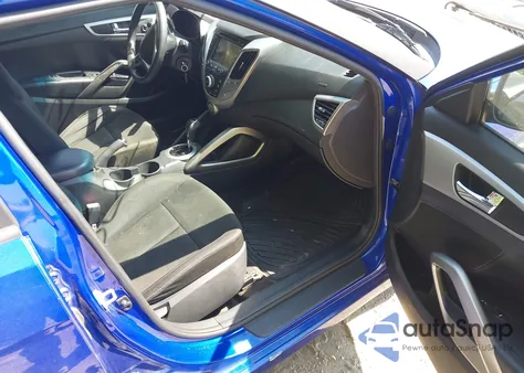 2014 Hyundai Veloster Base W/Black z USA, uszkodzony, nr VIN KMHTC6AD7EU198077